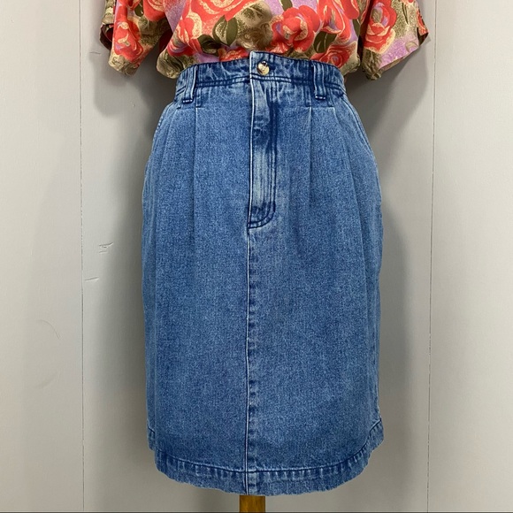 Vintage 90's Eddie Bauer Pleated Denim Pencil Skirt - Picture 2 of 11